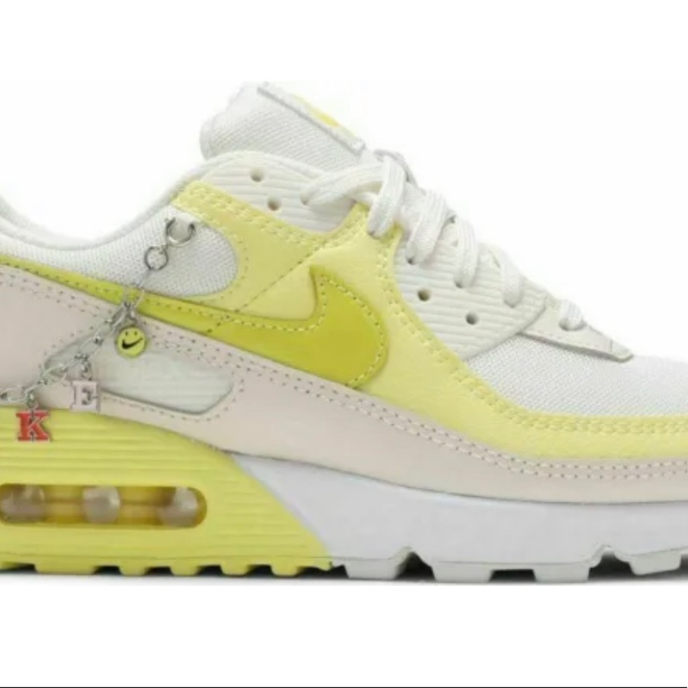 Nike Air Max 90 SE Princess Charming Yellow DJ5198-100 Women's Sizes - Picture 3 of 9